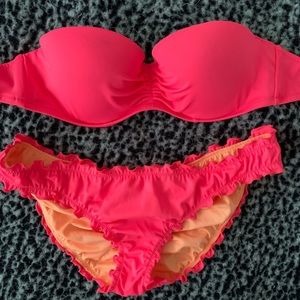 Victoria’s Secret set